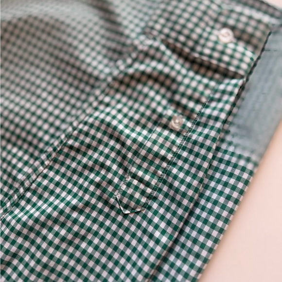 Vineyard Vines Green Gingham Boys Shirt - Picture 8 of 9